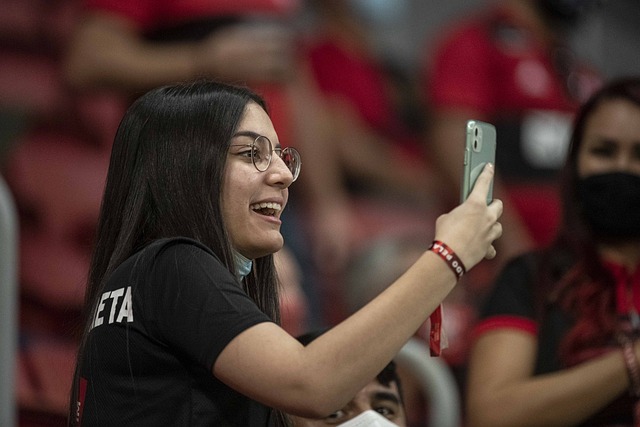 尤其是巴托 尤其是巴托